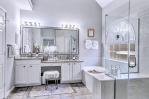 Hair dryer - Jacuzzi & Pool 3,500 SF Fashion Gallery Home (Plano)