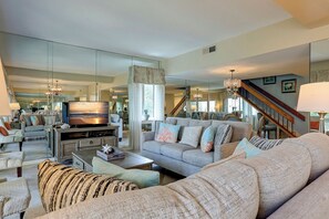 Smart TV, DVD player