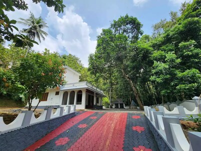 Vacation Villa In Pathanamthitta