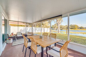 Dining - Bikes, Kayak & Dock: Lakefront Inverness Retreat (Inverness)