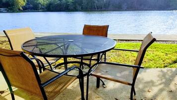 Comfort Condo | Terrace/patio