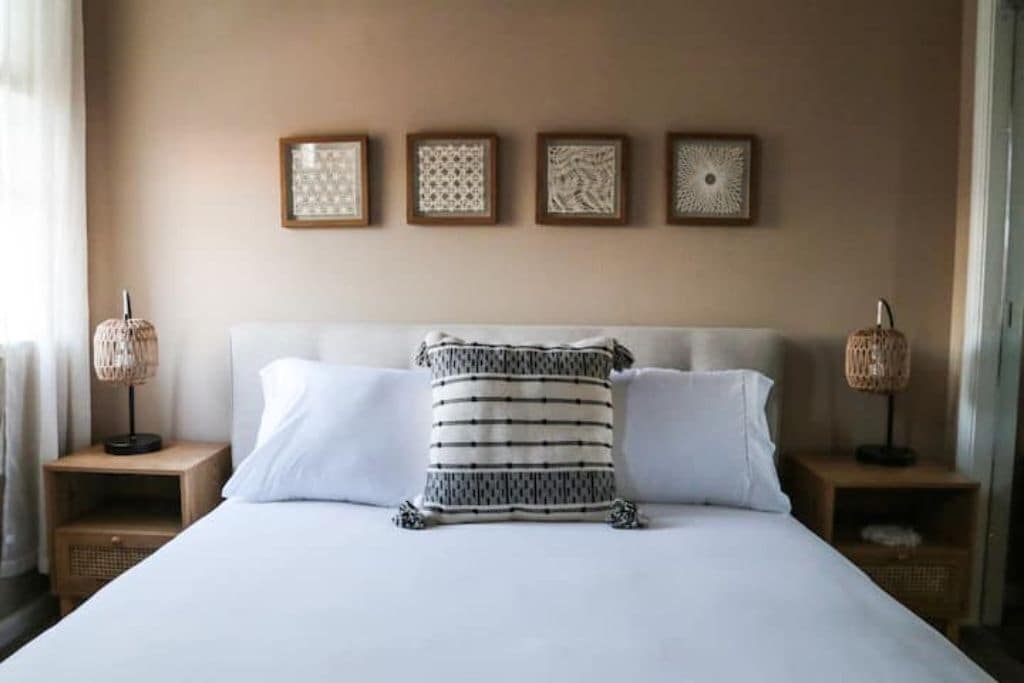 4 bedrooms, iron/ironing board, travel crib, free WiFi