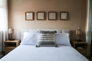 4 chambres, fer et planche à repasser, lit parapluie, Wi-Fi gratuit