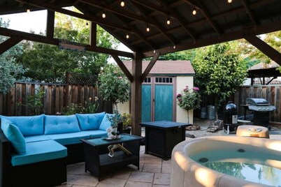 Gazebo Oasis, Spacious home, Centrally located, Near Pinnacles, King Beds!