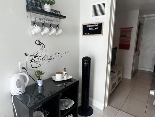 Modern Cozy Apartment in Hialeah Miami Int Airport
