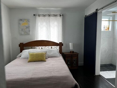 Spacious Apartment Central Located