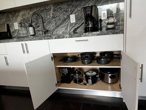 Spacious Apartment Central Located