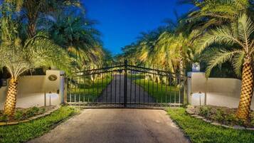 Enceinte de lâhĂ©bergement