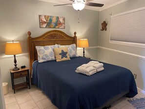 1 bedroom, iron/ironing board, free WiFi, bed sheets - Winter Tides & Relaxing Sunny Days Retreat-Coligny+ Bikes-#233! (Hilton Head Island)