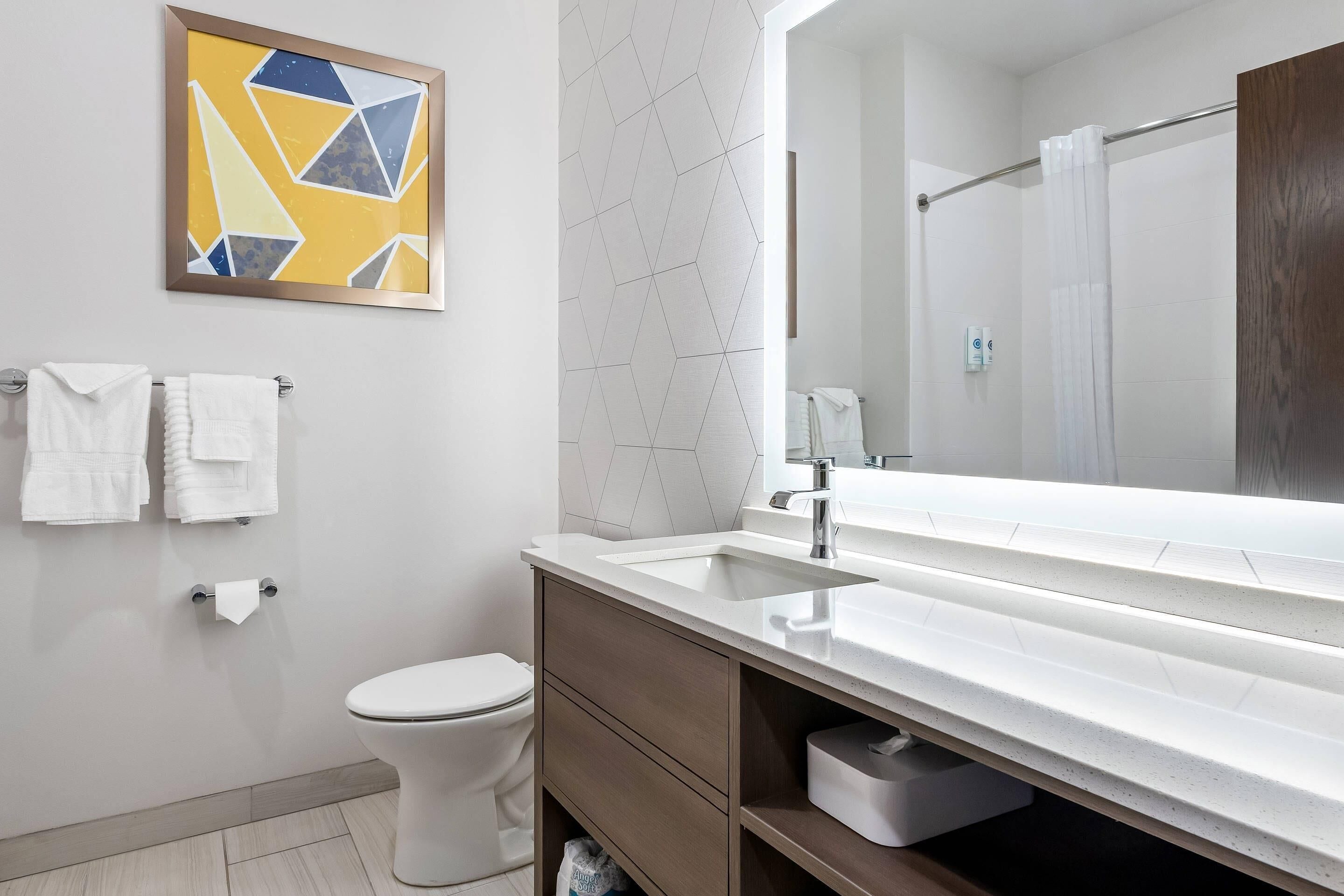 suite, multiple beds, non smoking | desk, laptop workspace, soundproofing, iron/ironing board