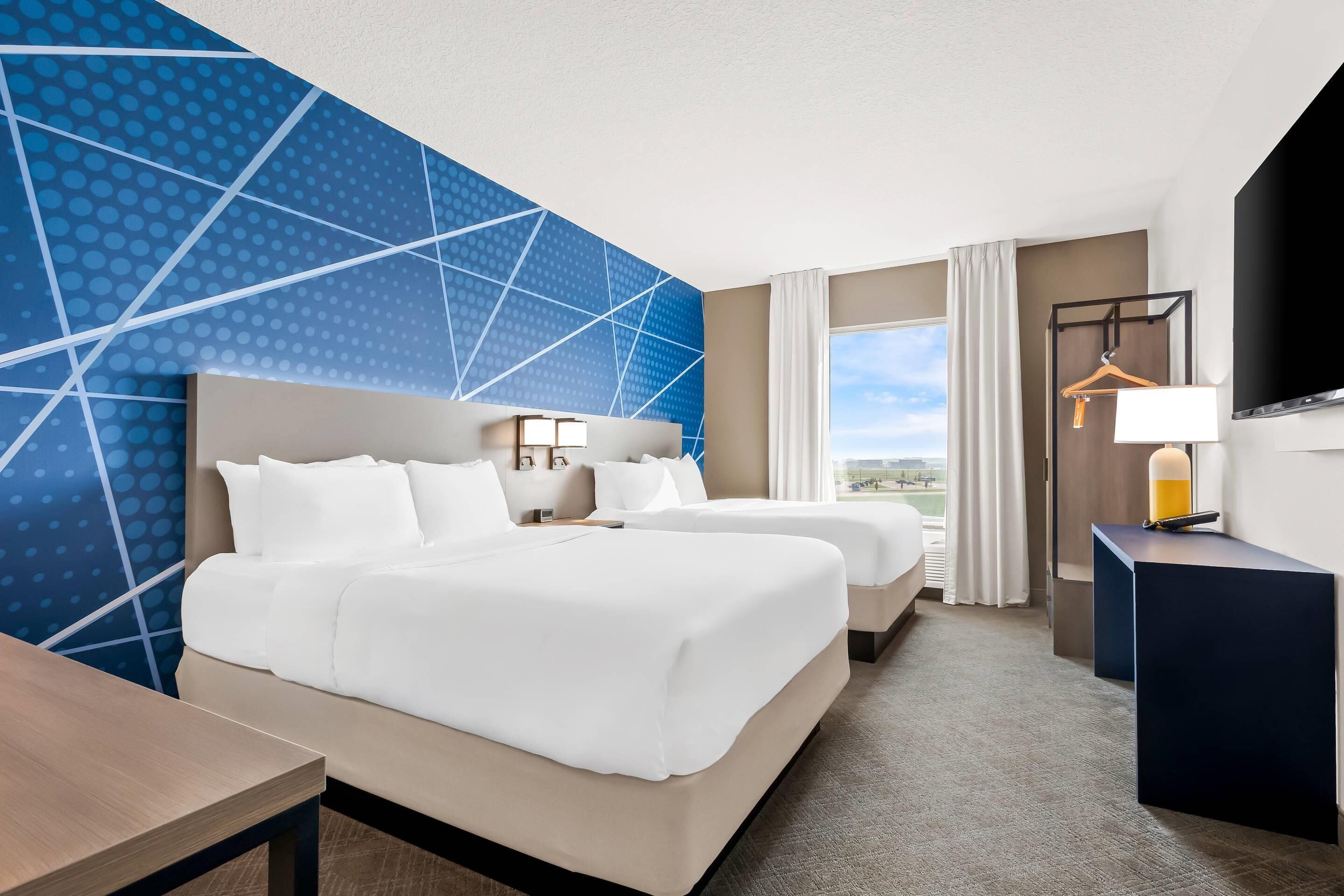 suite, multiple beds, non smoking | desk, laptop workspace, soundproofing, iron/ironing board