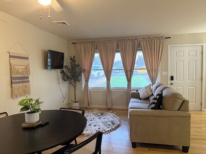 La Cozy Casita! where you'll stay like you're at home!