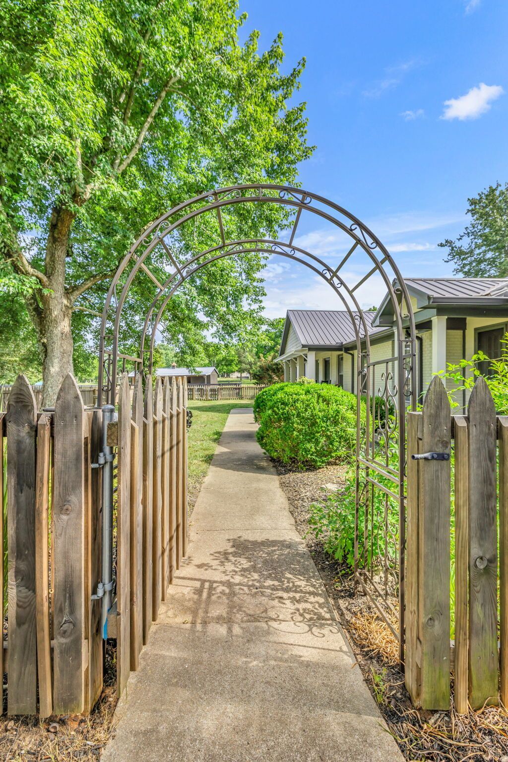 The Root Home - Farmhouse in Franklin, TN