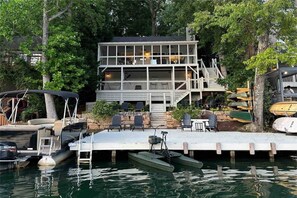 Exterior - Warluskee Luxury Lakefront Cottage w/ Hot Tub
(Waleska)