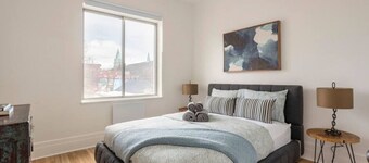 Modern Deluxe Style, Spacious Chic - Downtown MTL