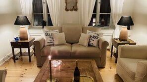 Smart TV - Fiddle House: Your chic and charming residence in the heart of Copenhagen! (København)