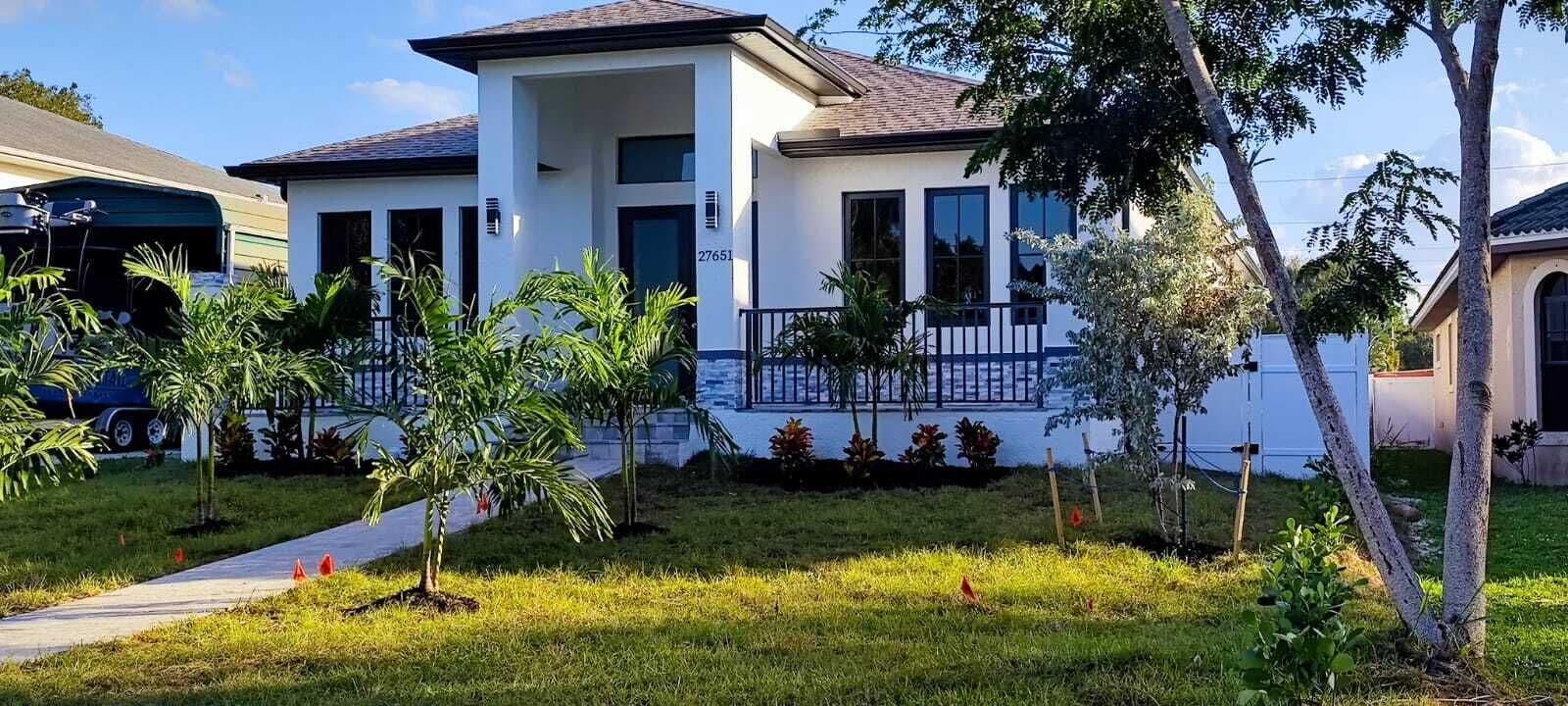 Sunrise Haven: Your Retreat in Bonita Springs 6 bedrooms/5 bath, close to Gulf