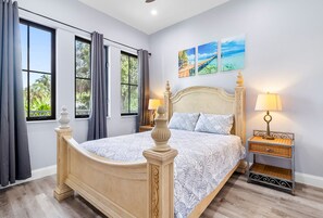 6 Schlafzimmer, Reisekinderbett, WLAN, Bettwäsche