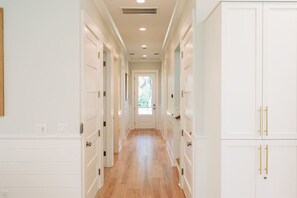 Interior - New Edisto Home, Gorgeous views from 4 sundecks (Edisto Island)