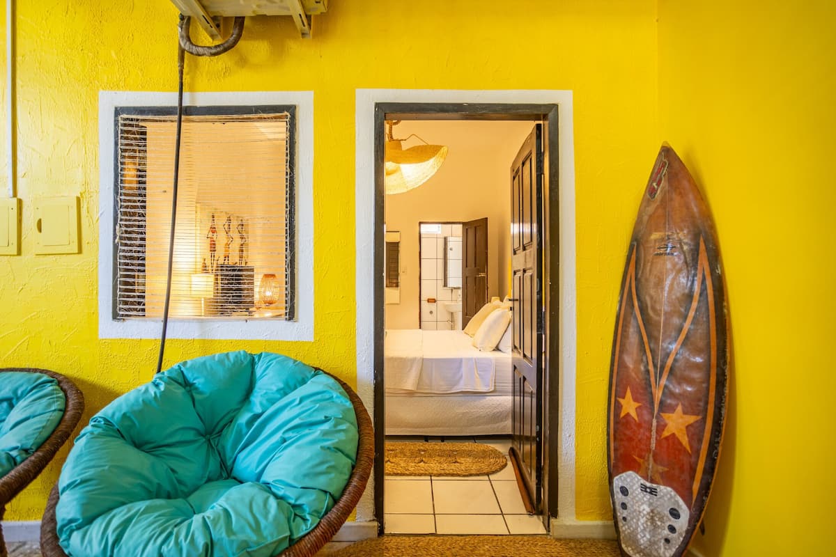 Economy-Doppelzimmer, 1 Doppelbett | 1 Schlafzimmer, schallisolierte Zimmer, kostenloses WLAN, Bettwäsche