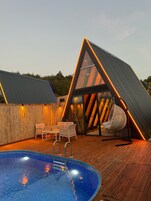 Suíte superior | 1 quarto, escrivaninha, quartos à prova de som, Wi-Fi de cortesia