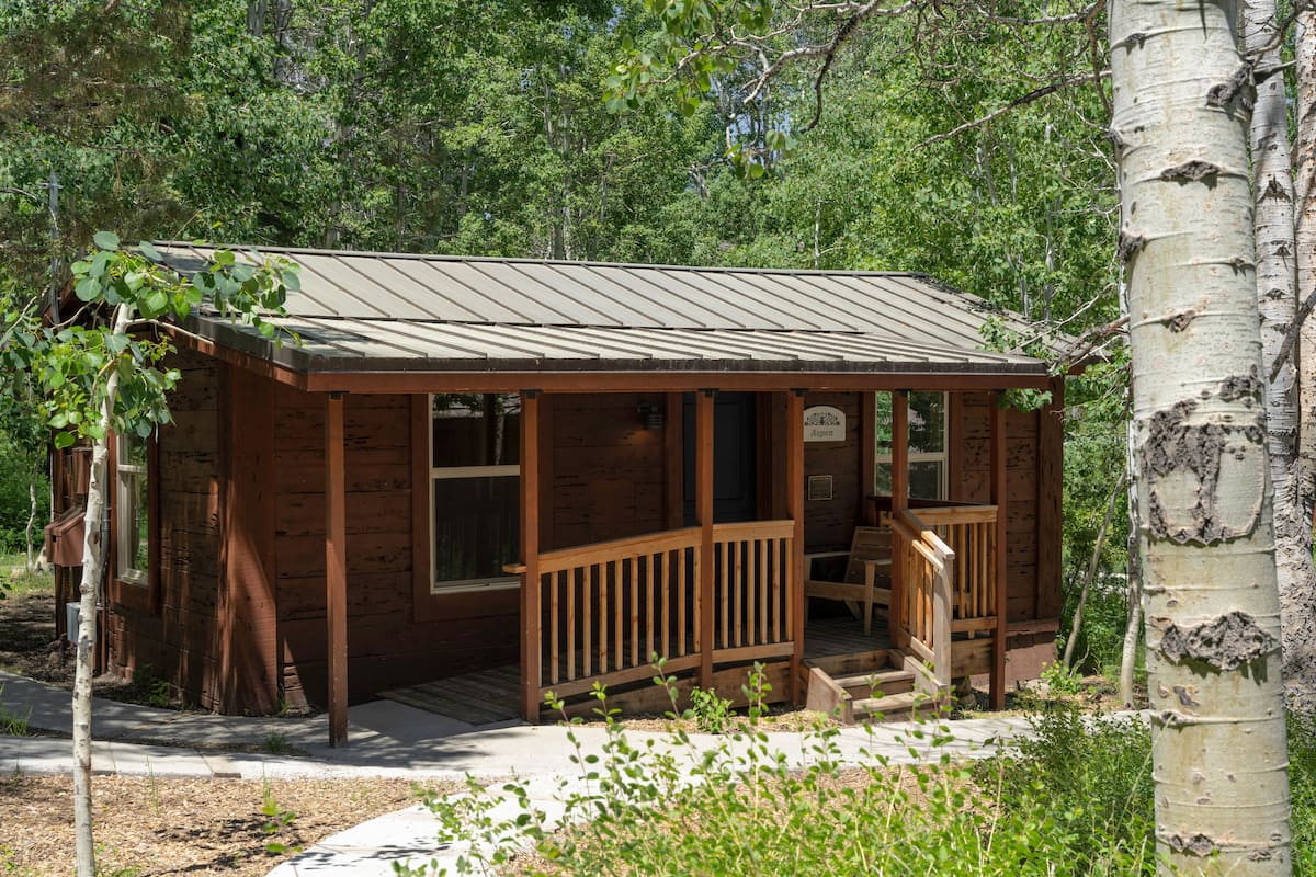 Cabin cơ bản, 2 giường đôi, không hút thuốc, bồn tắm | 1 phòng ngủ, bộ trải giường bằng vải Frette của Ý