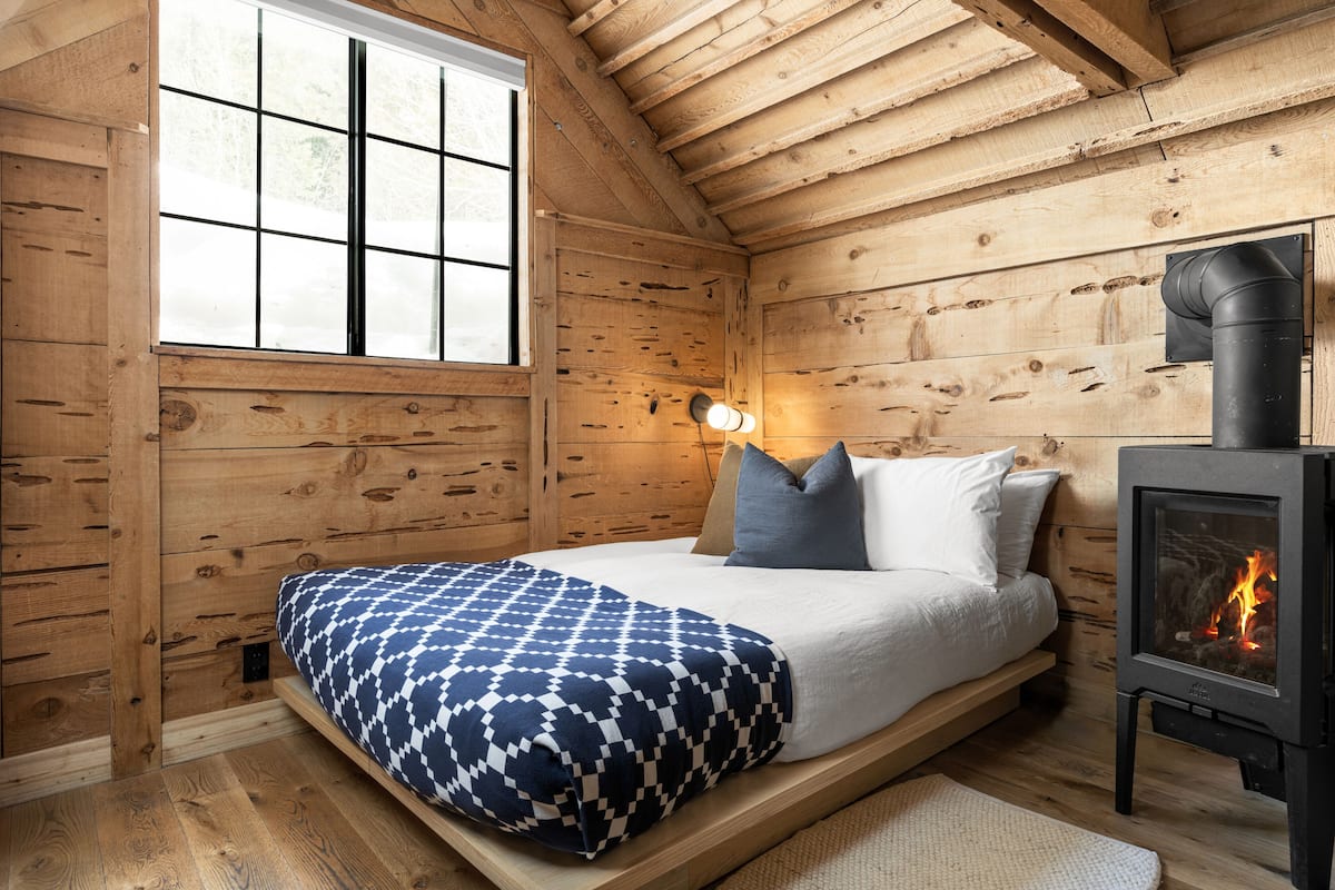 Basic Cabin, 1 Katil Kelamin (Double), Non Smoking, Haiwan Kesayangan Dibenarkan | Cadar Frette Itali, peralatan tempat tidur premium, gebar bulu kapas