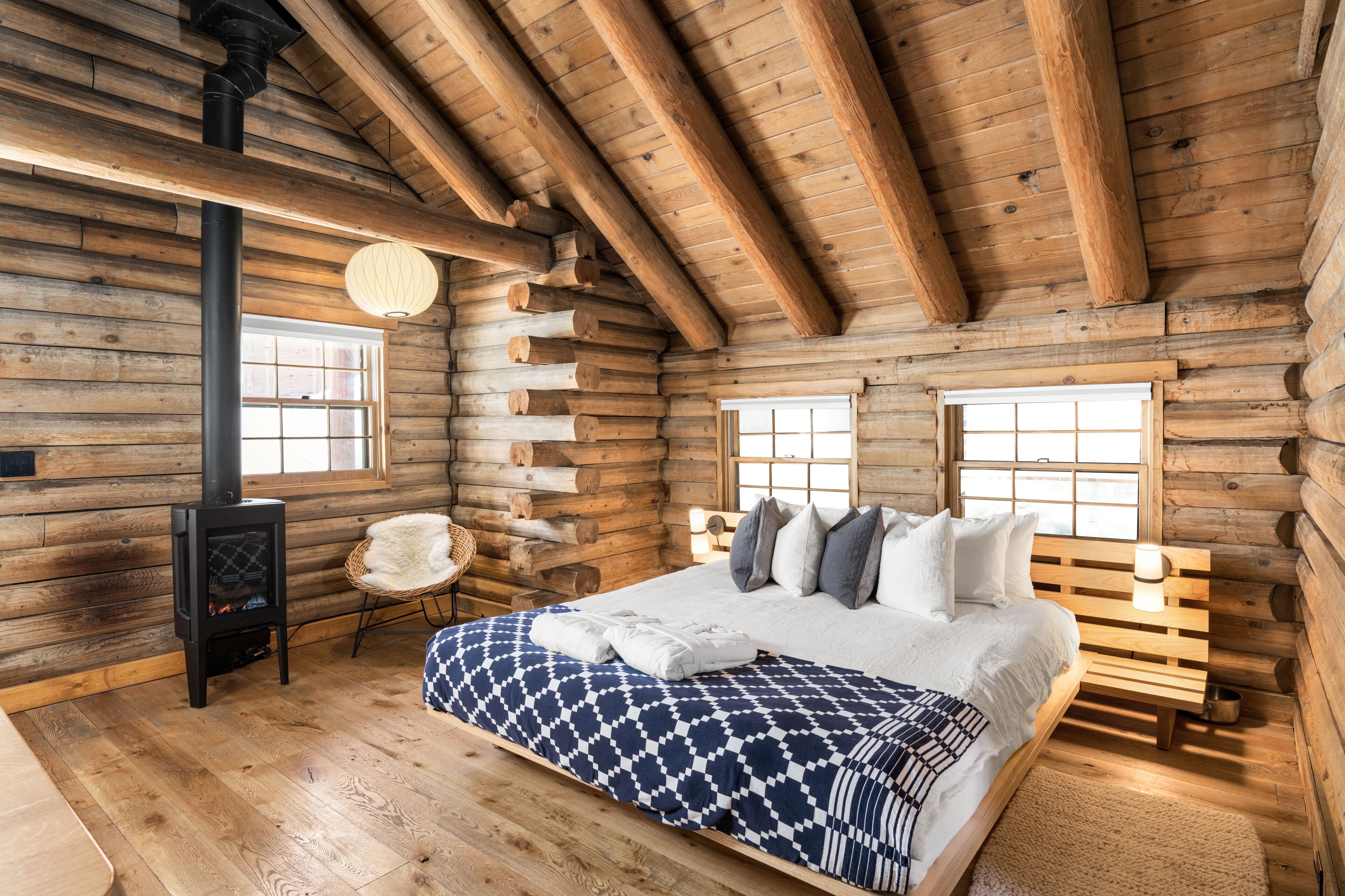 Cabin, Multiple Beds, Mountainside | Frette Italian sheets, premium bedding, down comforters