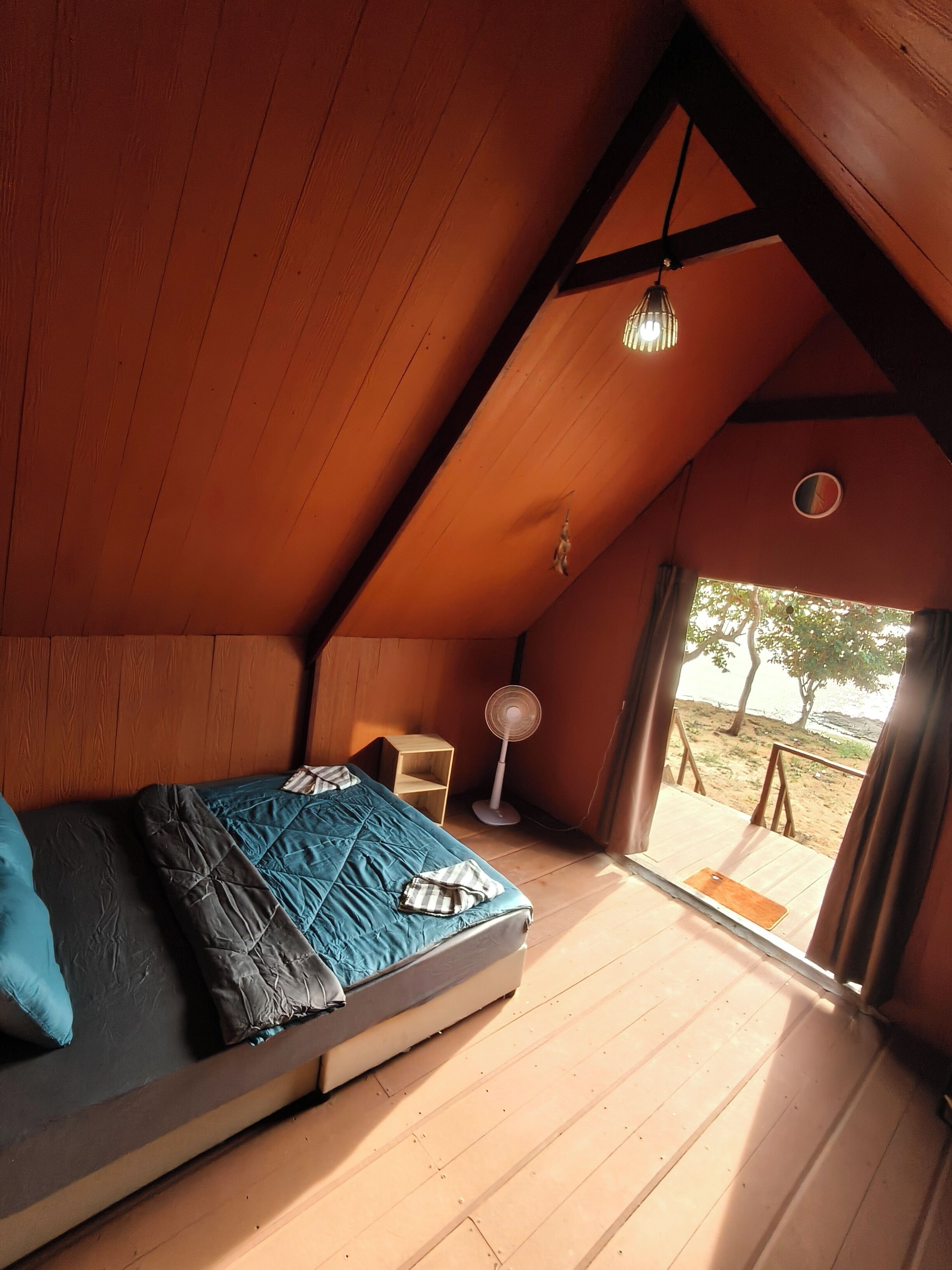 Dobbeltrom – classic | Skrivebord og sengetøy