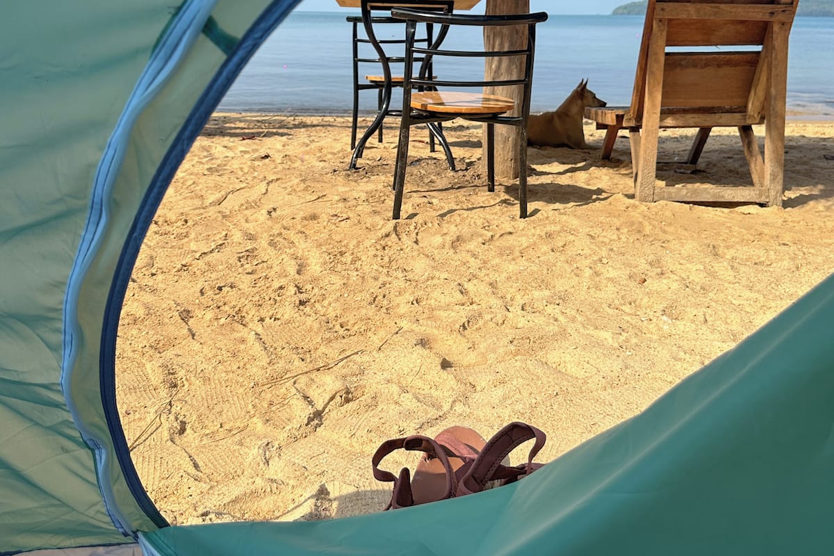 Cozy Tent | 1 多间卧室、办公桌、床单