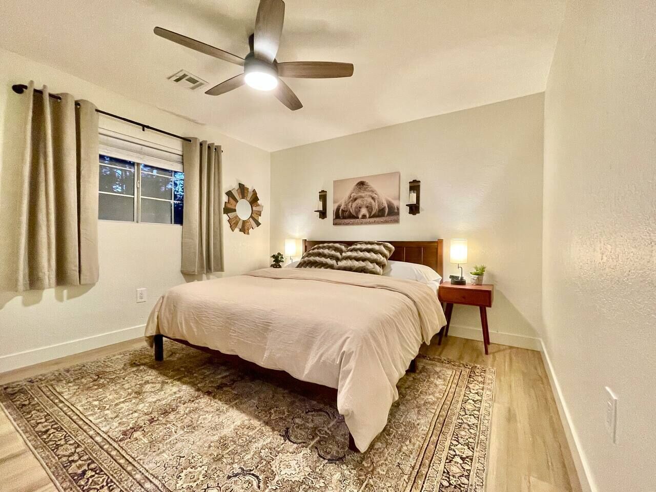 3 多间卧室、熨斗/熨衣板、旅行婴儿床、WiFi