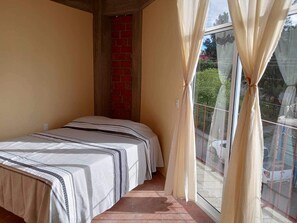 2 室のベッドルーム、WiFi、ベッドシーツ