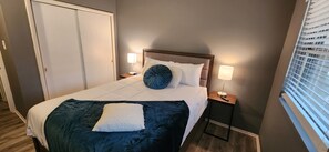 2 quartos, ferros/tábuas de passar roupa, Wi-Fi, roupa de cama