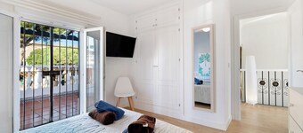 Villa 'Cirpe Mar' with Private Pool, Private Terrace and Wi-Fi