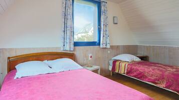 4 chambres, fer et planche Ă repasser, Wi-Fi gratuit, draps fournis