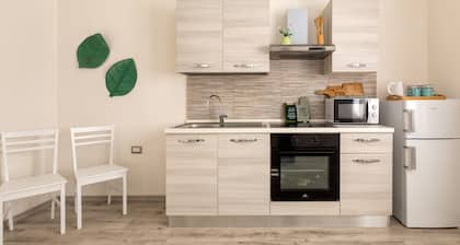 Apartment 'Casa Belvedere' with Private Terrace, Wi-Fi and Air Conditioning