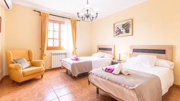 5 camere, ferro/asse da stiro, Wi-Fi gratuito, lenzuola