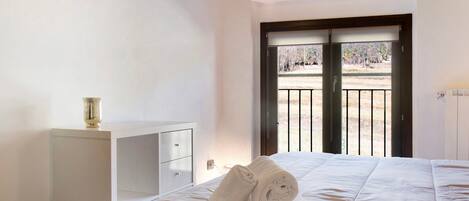 1 室のベッドルーム、WiFi (無料)、ベッドシーツ