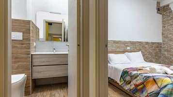 2 Schlafzimmer, BĂŒgeleisen/BĂŒgelbrett, Internetzugang, BettwĂ€sche