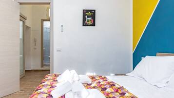 2 Schlafzimmer, BĂŒgeleisen/BĂŒgelbrett, Internetzugang, BettwĂ€sche