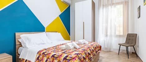 2 bedrooms, iron/ironing board, Internet, bed sheets