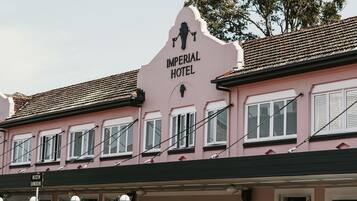 Fachada da propriedade