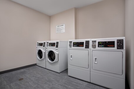 Fairfield Inn Suites Indianapolis Plainfield - Image 32
