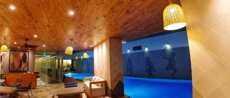 Piscina interna