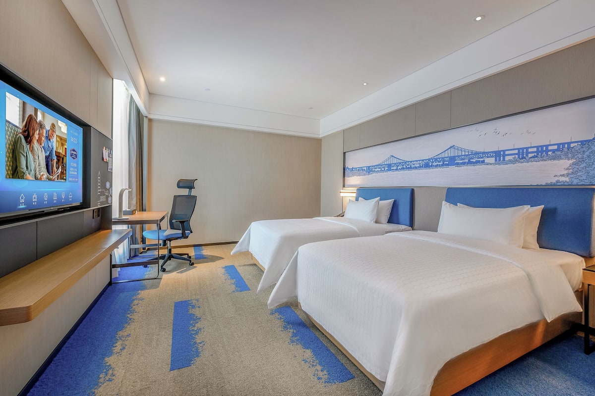 Comfort Double Room | Premium bedding, down duvets, memory-foam beds, minibar