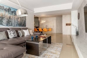 Interior - 4B2bLDK Manhattan Style High Floor Great Views (台北市)