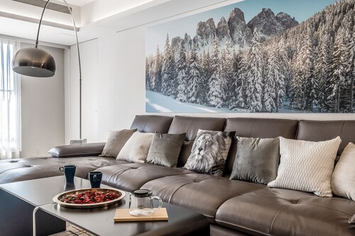 4B2bLDK Manhattan Style High Floor Great Views