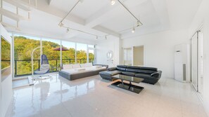 Basic Room, 1 Bedroom (B202(No Pet)) | Free WiFi - Gyeongju Lineview Poolvilla (Gyeongju)