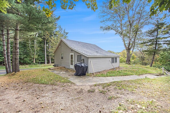 Exterior - Caledonia Cozy Casa (Caledonia)