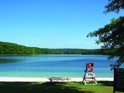 Lovely 3BR/2BA Lakehouse Retreat in Gated Dubois, PA—Near Beach, Woods & Privacy